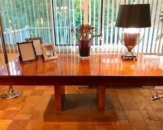 Parisian Table with 2 Extensions