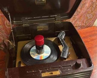 Vintage RCA Victor 45EY3 Bakelite 45 Portable Record Player