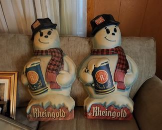 2 Rheingold snowmen advertising