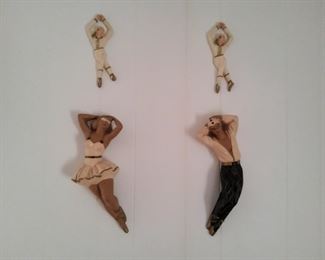 Vintage wall plaques