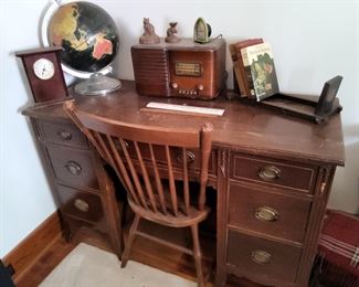 Desk, vintage radio, world globe
