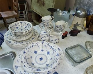 Blue dishes