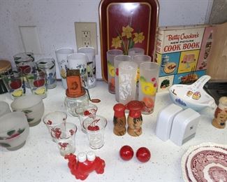 Vintage kitchenware