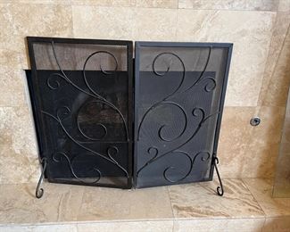 Here’s the pretty fireplace screen!