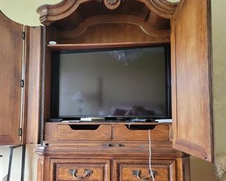 100" height , 57" length , 28" width