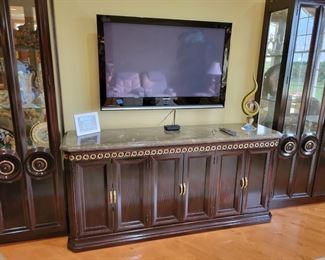 35" height, 72" length, 24" width