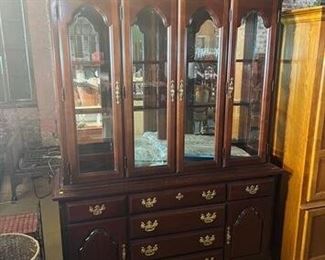  SUMTER CABINET COMPANY CHINA CABINET