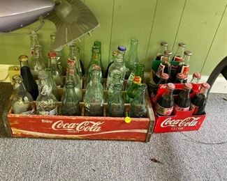 COCA COLA CRATE W/BOTTLES