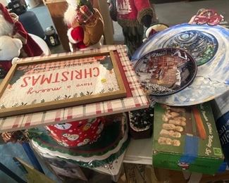 LOT OF CHRISTMAS ITEMS