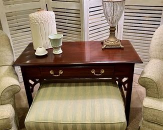 -Chippendale style table 
-Green striped ottoman 