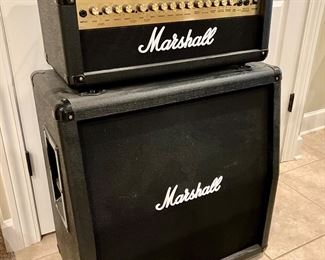 Marshall MG412A electric guitar amp with MG100HDFX head and pedal
