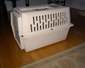 Side Dog Cage