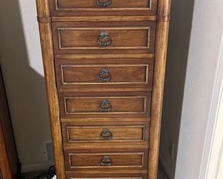 Jewlery Cabinet 