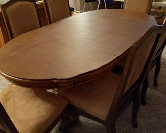 Dinning Table & 6 of 8 Chairs