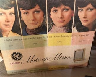 Vintage makeup Mirror Lighted In Box