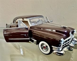 #10 Franklin Mint (FM)
1949 Cadillac Coup de Ville
$50