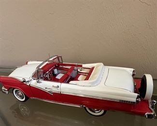 #41 Danbury 
1956 Ford Fairlaine Sunliner
$45