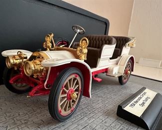 #82 Franklin Mint 
1904 Mercedes Simplex Open Touring
$40