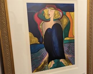 Linda Le Kinff w/COA