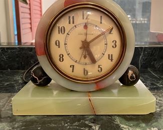 Marble Base General Electric Clock. Has Chip on Right Base. Photo 1 of 4.