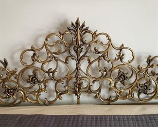 King Size Metal Scroll Headboard. Mattress & Bedding Available, Too. Photo 2 of 4.