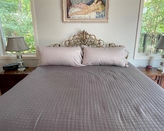 King Size Metal Scroll Headboard. Mattress & Bedding Available, Too. Photo 1 of 4.