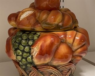 Vintage Shawnee Cookie Jar.