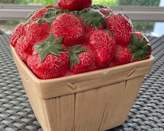Glazed Ceramic Strawberry Basket Made In Poppytrail, California. Photo 1 of 3.
