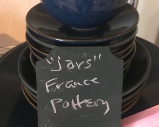 Jars pottery from France! Beautiful pottery full set of dishes 80% off the normal price