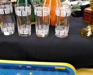 And (you guessed it) more vintage MCM items.