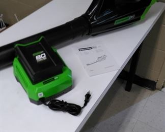 Greenworks 80v 500 CFM 125 mph wind power with battery (New)