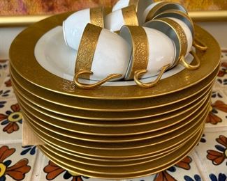 VINTAGE HEAVY GOLD GUILT CHINA