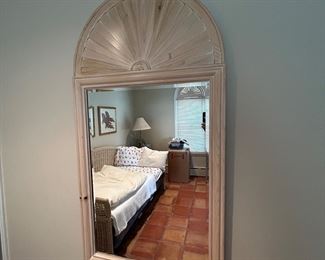 1980'S CONTEMPORARY WHITEWASH MIRROR