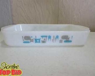 Vintage Atomic Blue Heaven Fire King