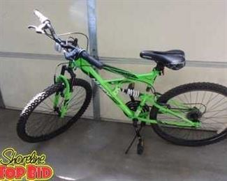 Huffy 26 Inch Rock Creek Mens Mountain Bike, Neon Green  Great Condition