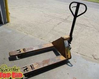 MultiTon 5500 lb. Pallet Truck