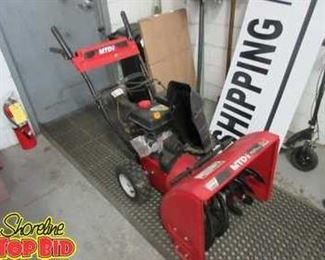 MTD Electric Start 6 Forward 2 Reverse 24 inch Clearing Width, SelfPropelled Snow Blower  Works