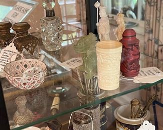 A case of fine smalls