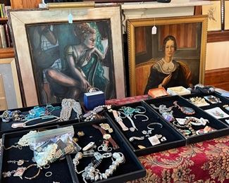 LARGE QUANTITY OF COSTUME JEWELRY AND SOME SILVER