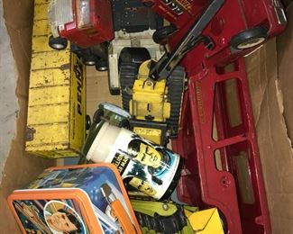 Furniture, Grills, tools, appliances, collectibles, art, Jewelry  Orlando Estate Auction