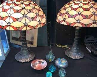Table lamps & glass paperweights  Orlando Estate Auction