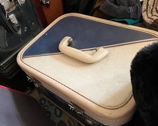  Vintage Luggage 