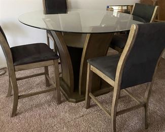 Art Van high top dining set