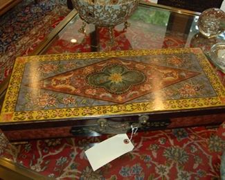 Inlaid box
