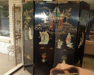 4-panel lacquered screen