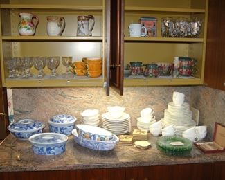Kitchen/serving ware