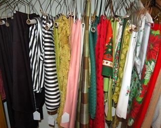 Tablecloths and runners