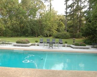 Lounges for poolside