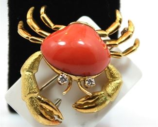 18K Yellow Gold Crab Pin with Coral and Diamonds
