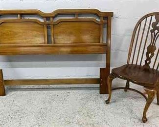 Full Headboard Windsor Chair